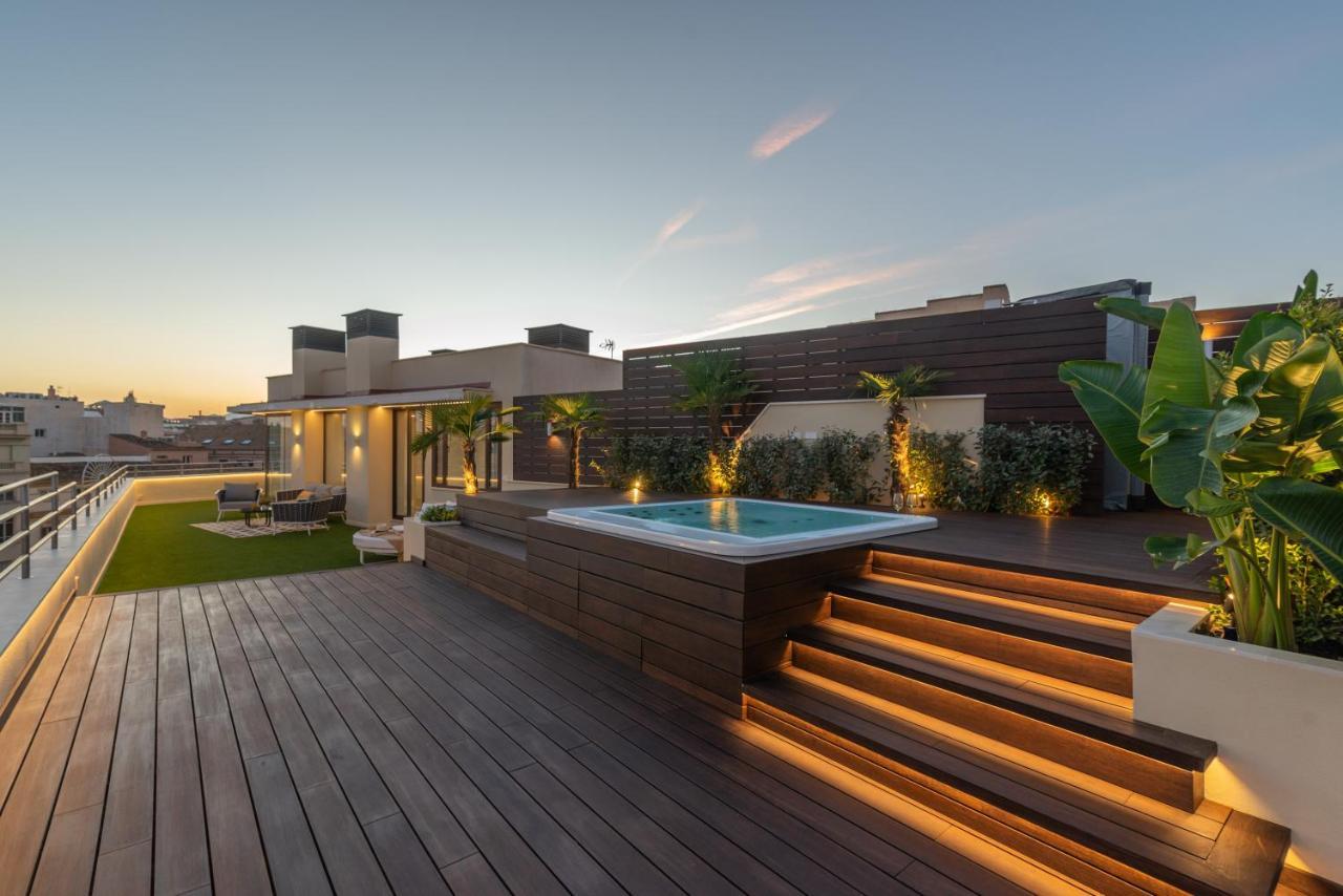 Exclusive Penthouse & Terrace By Ele Apartments Málaga Esterno foto